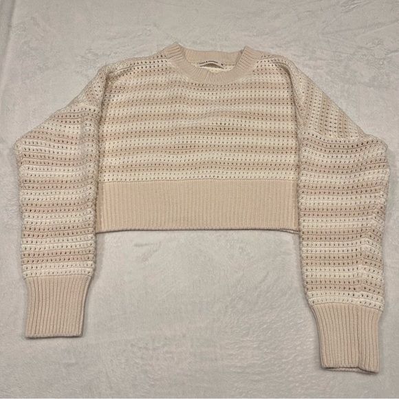 Moon & Madison‎ off-white/cream open knit cropped sweater Size Medium - Picture 3 of 9